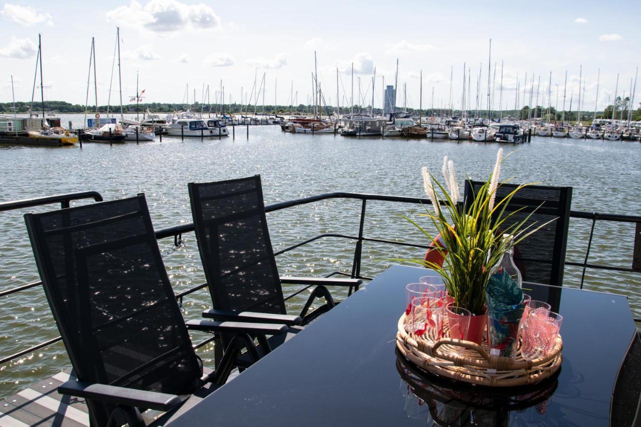 Island-Dreams Hausboot Cecilie Apartment Schleswig Exterior photo