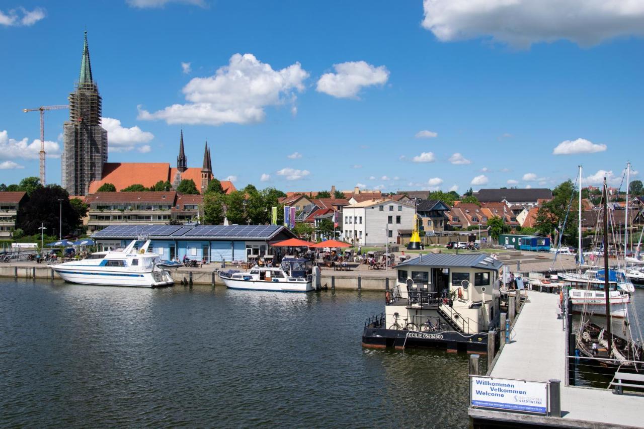 Island-Dreams Hausboot Cecilie Apartment Schleswig Exterior photo